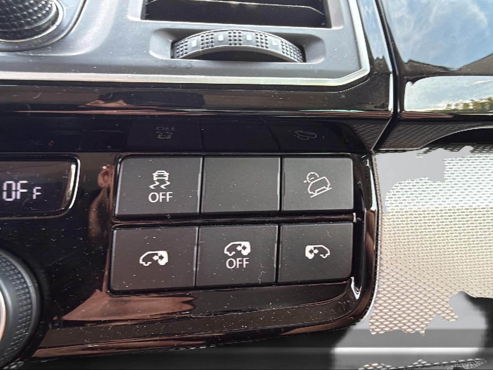Volkswagen T6 Multivan Highline | LED | ACC | AHK | Kam