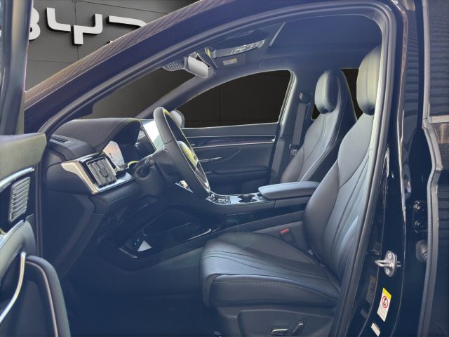 BYD SEAL U