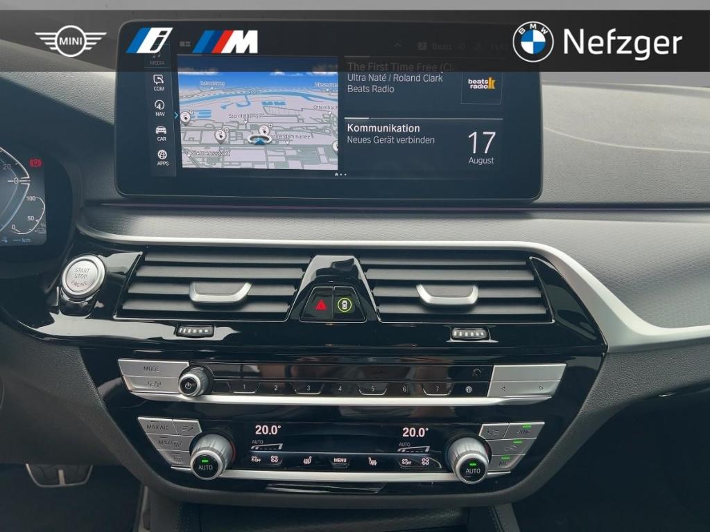 BMW 530 e xDrive Touring M-Sport HUD Pano H/K Laser
