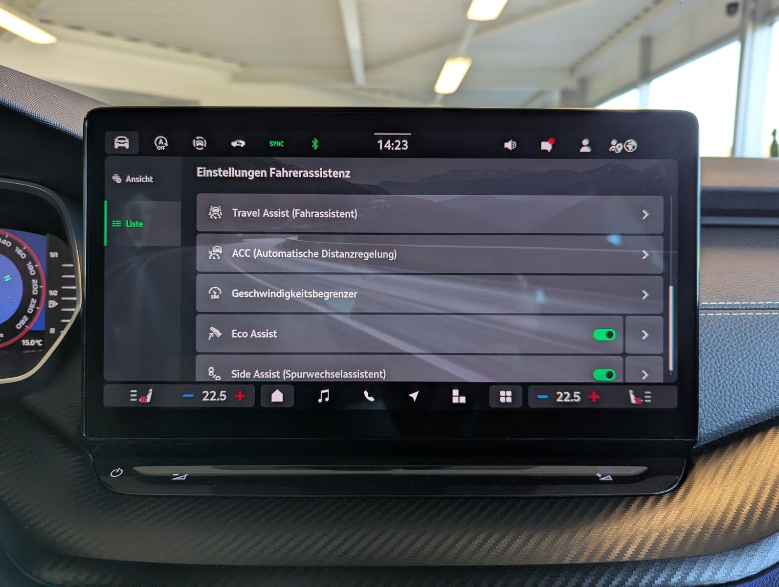 SKODA Octavia 2.0 TDI DSG Sportline Matix Assist+ 18" - Image 26