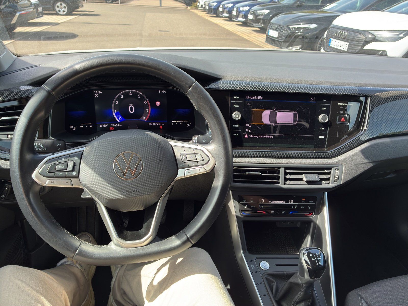 Fahrzeugabbildung Volkswagen Taigo 1.0 TSI Life Kamera,LED,Navi,PDC,SHZ,LM