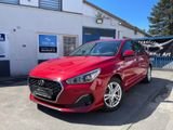 Hyundai i30 Pure 1.Hand*LED*Navi*Kamera - Hyundai i30 Gebrauchtwagen Bochum
