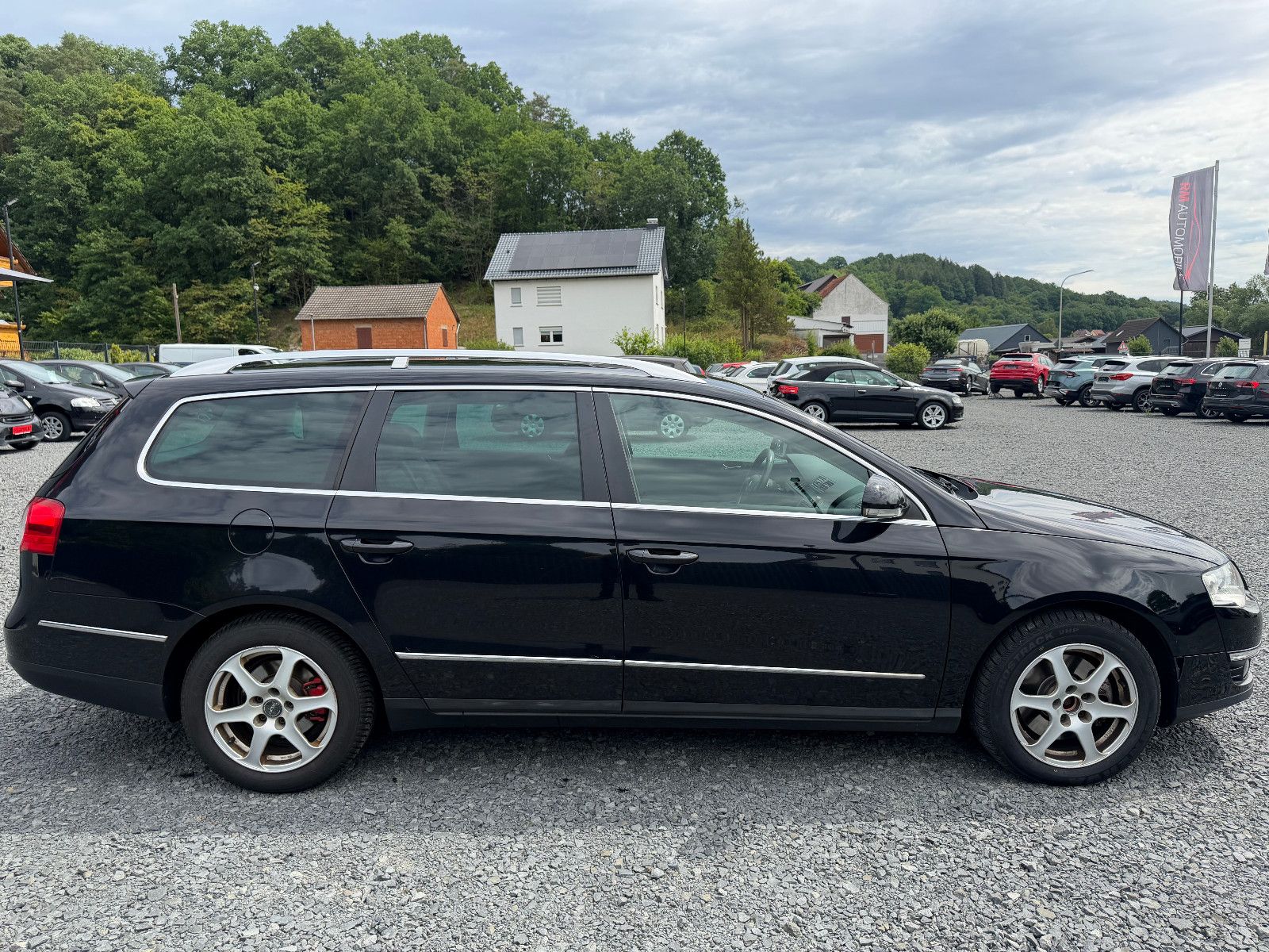 VW Passat Variant Passat 2.0TDI Highline Bi-XENON/AHK/TÜV NEU – Foto 7