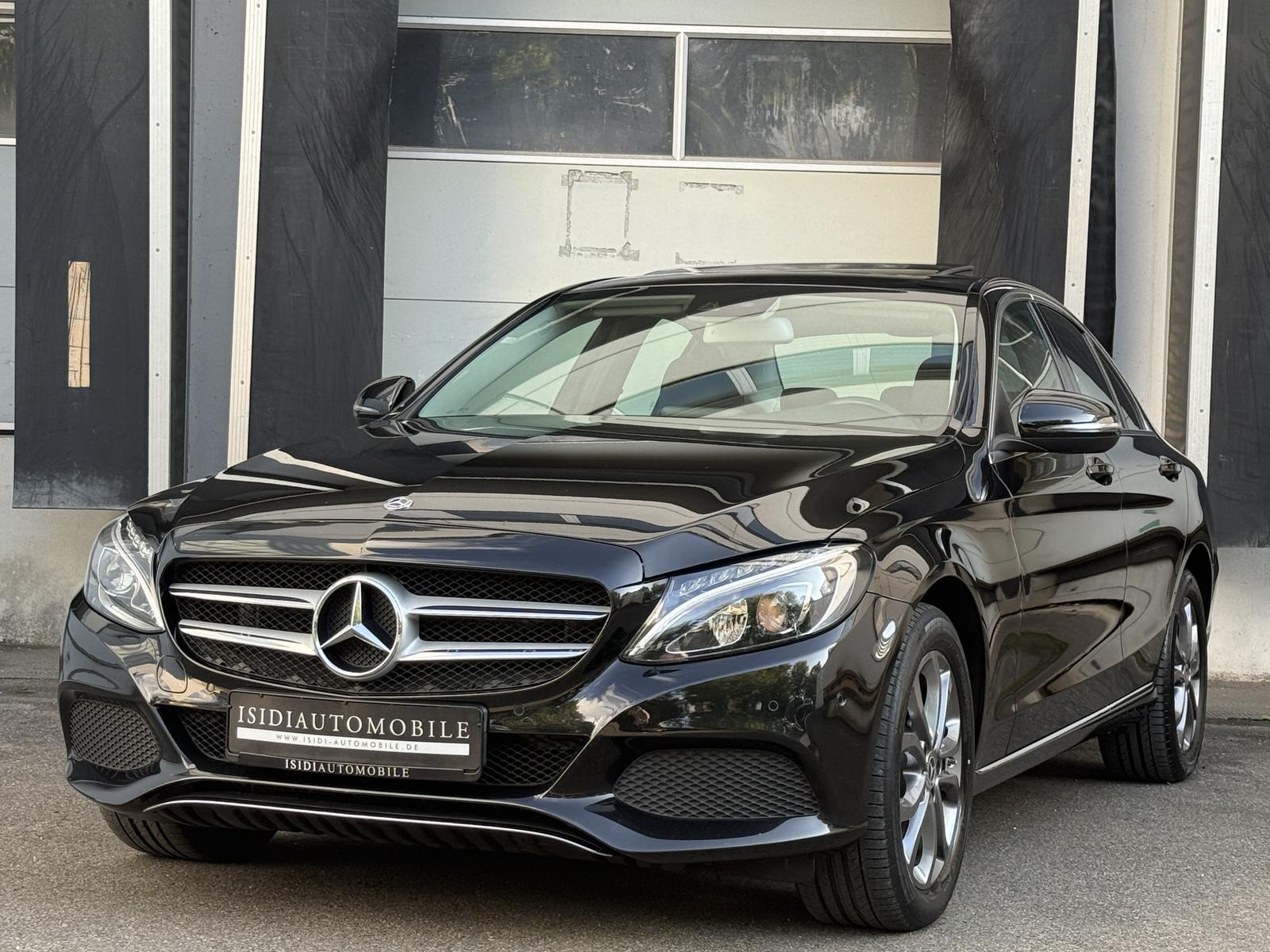 Mercedes-Benz C 200 4-Matic Avantgarde LED Navi Schiebedach 