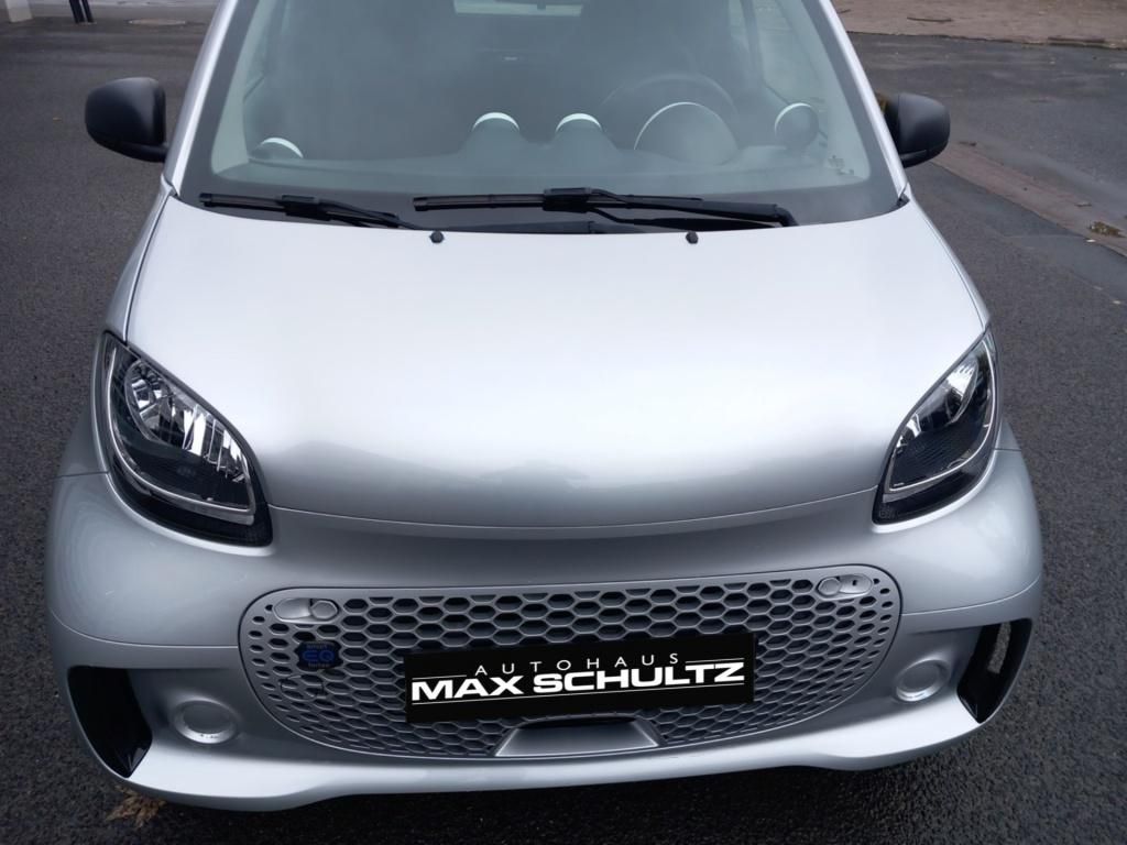 Fahrzeugabbildung Smart smart EQ fortwo cabrio *Navi*KlimaA