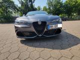 Alfa Romeo Giulia 2.9 V6 Bi-Turbo 382 kW AT8 Quad. Supe... - Alfa Romeo Giulia in Hamburg