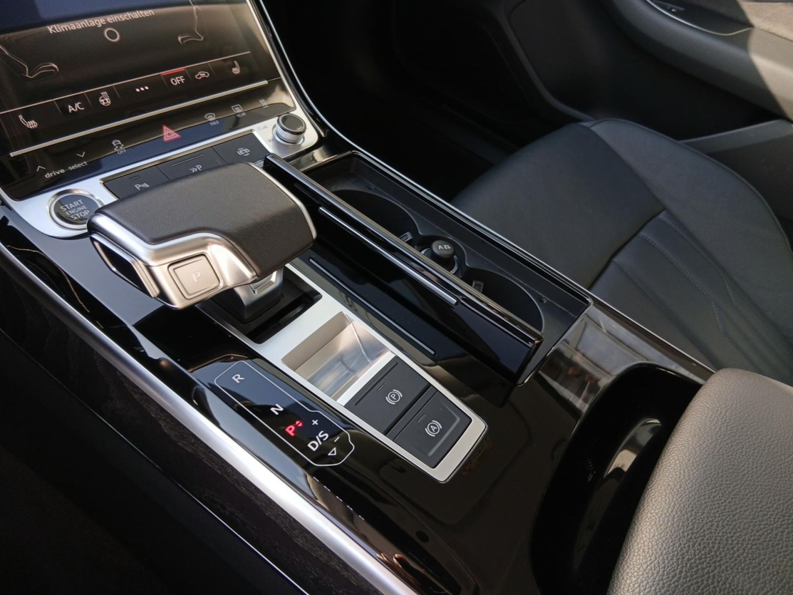 Audi A8 - Bild 20