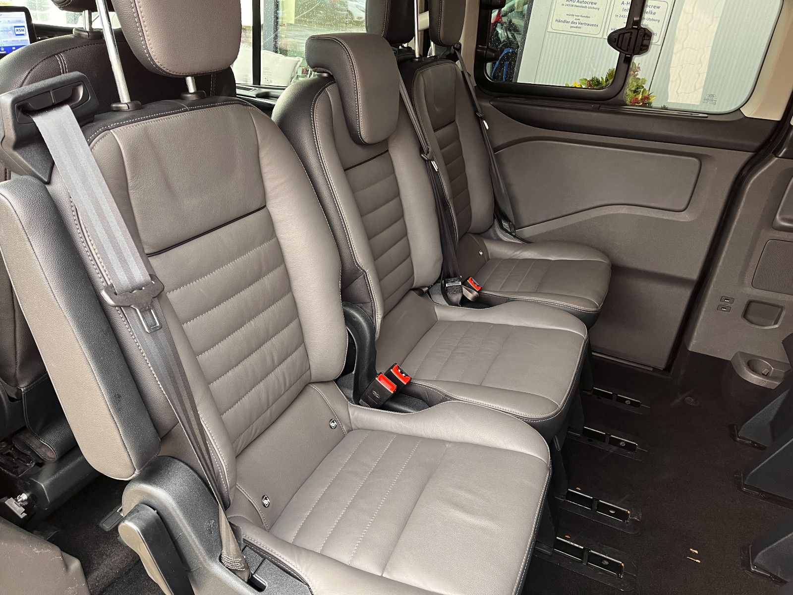 Fahrzeugabbildung Ford Tourneo Custom Titanium X L2 Autom.