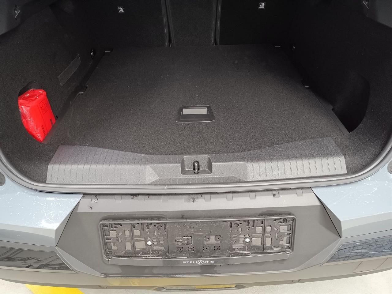 Fahrzeugabbildung Opel Grandland 1.2 48V Mild-Hybrid 100 kW GS