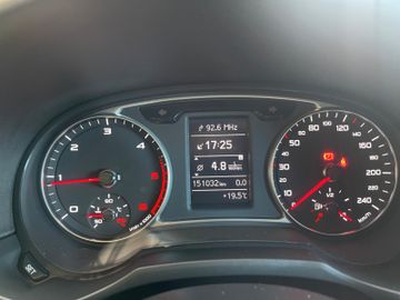 Audi A1 design *Klima*Navi*Xenon*SZHZ*