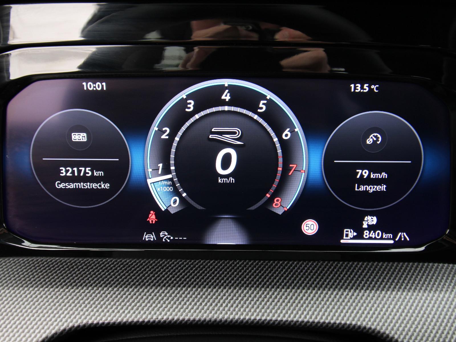 Volkswagen Golf VIII Variant 1.5 TSI R-Line LED+KAMERA+ACC, миниатюра 23