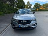 Opel Grandland (X) 1.2 Turbo 96kW 120 Jahre Auto ... - Opel Grandland (X): Von Privat