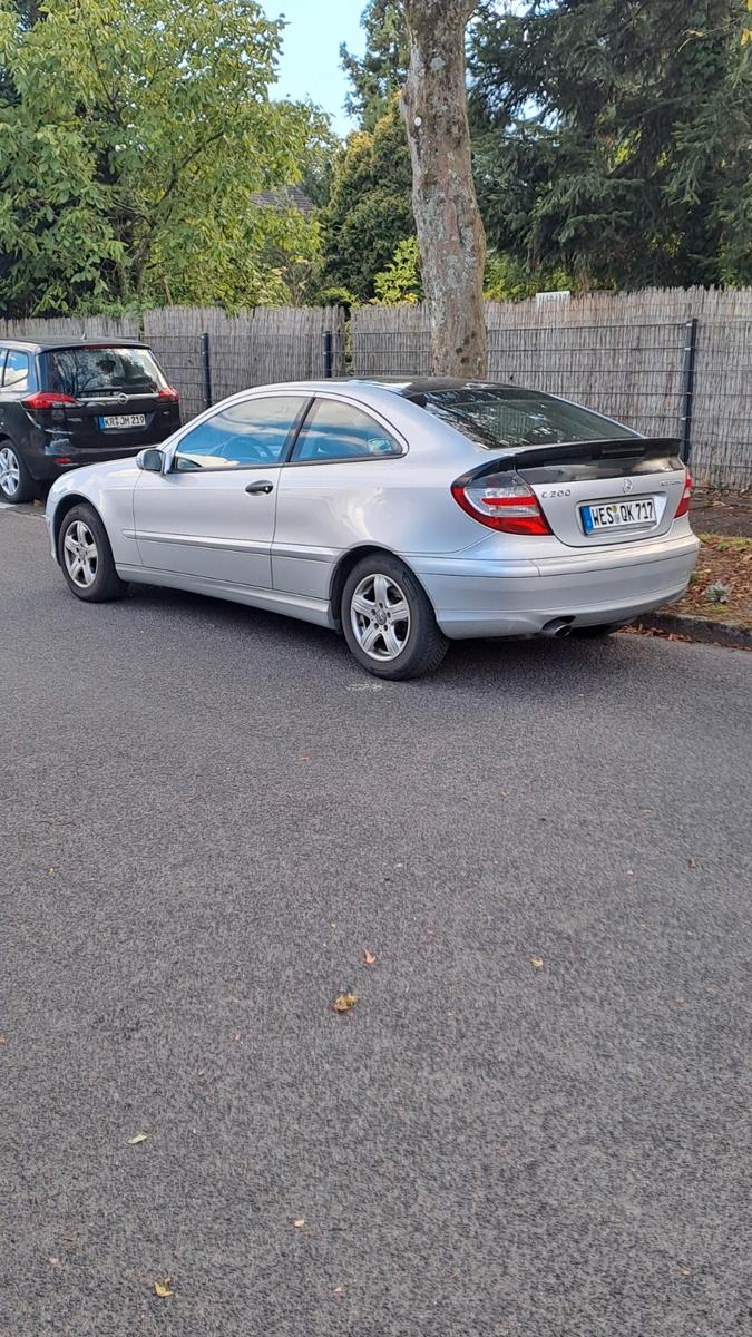 Mercedes-Benz CLC 200