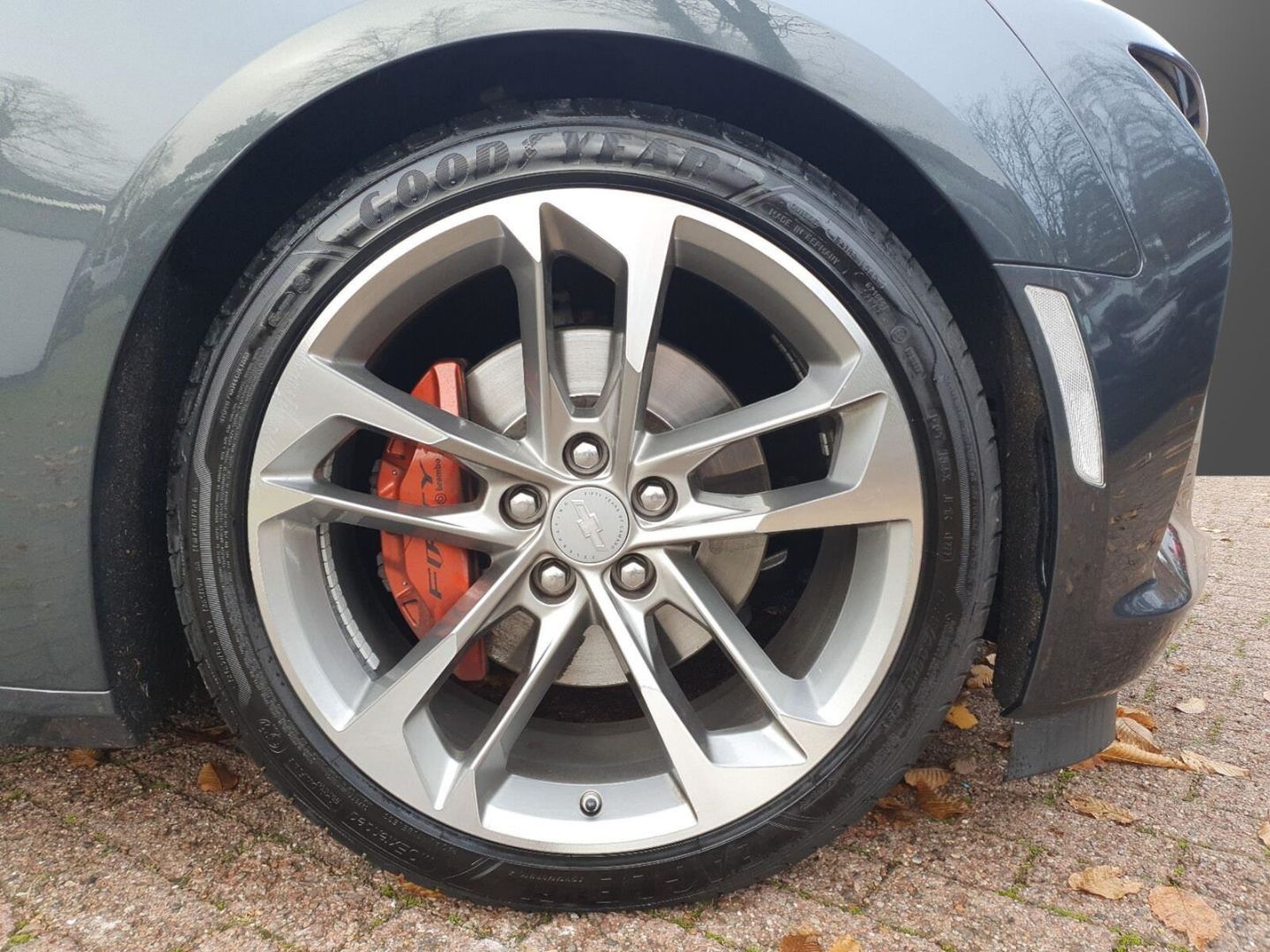 Fahrzeugabbildung Chevrolet Camaro Coupe 6.2 V8 50th Anniversary Edition