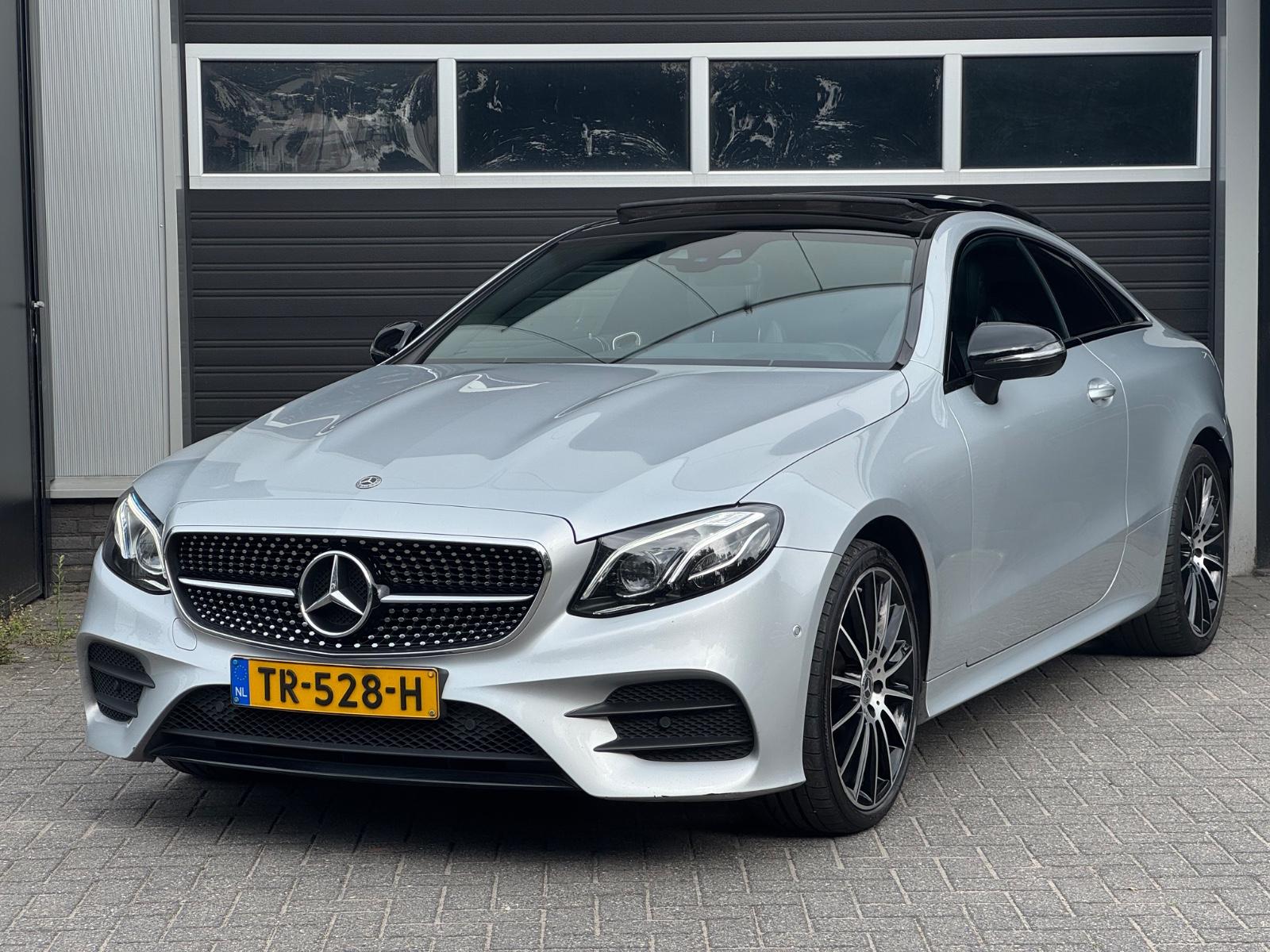 Mercedes-Benz E 220d Coupe  AMG Sport Multibeam, Pano, Widescr