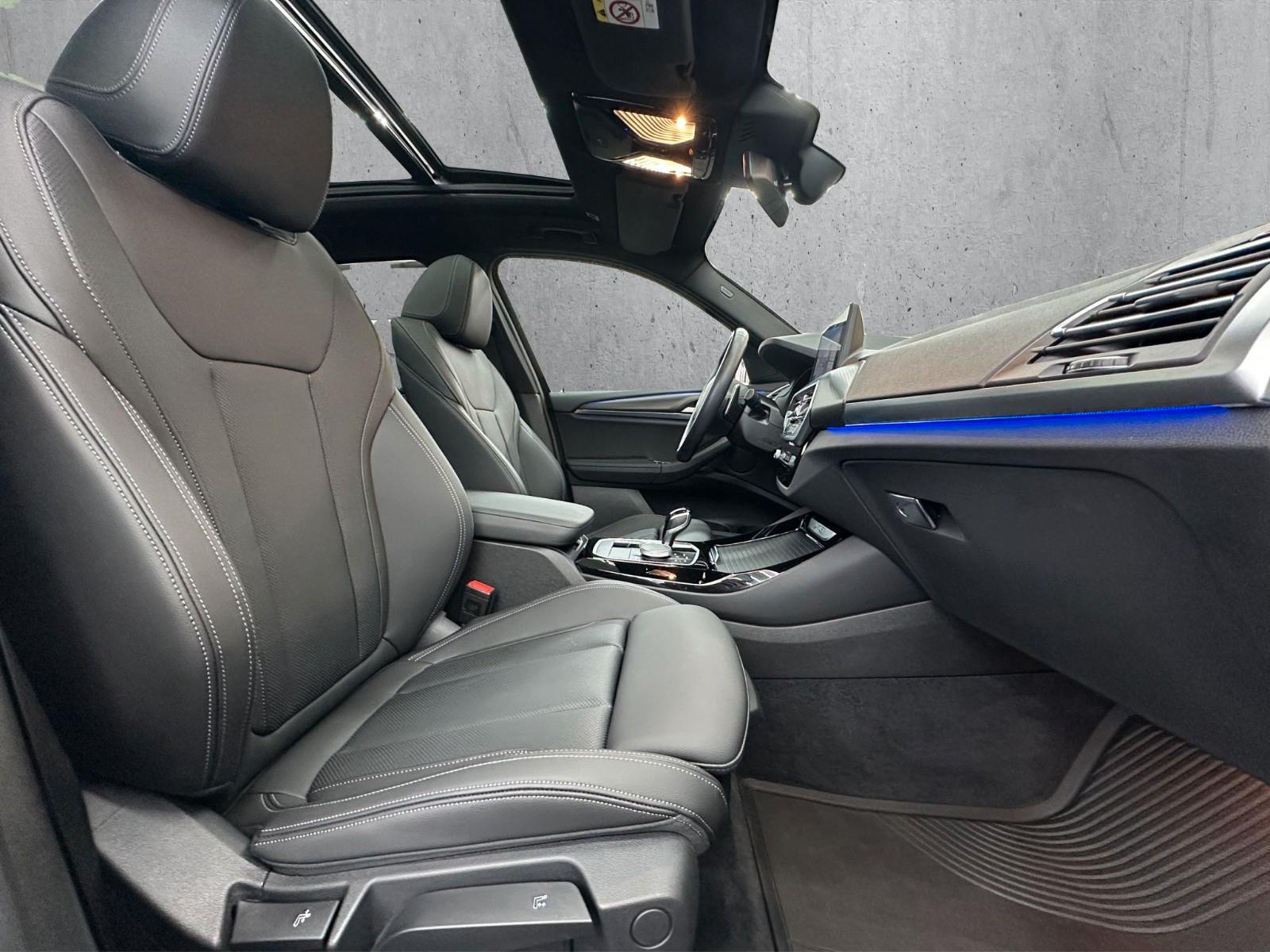 BMW X3 30 i xD M Sport Laser Pano AHK SHZ 19LM RFK