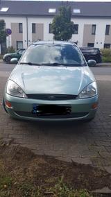 Ford Focus 1.6 - - Ford Focus aus 2001: Kombi