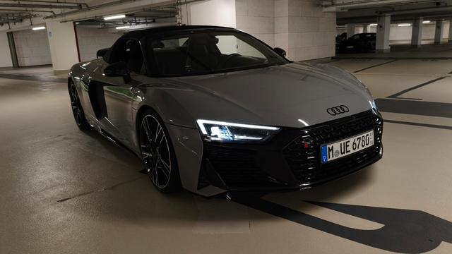 Audi R8 5.2 FSI RWD S tronic Spyder -