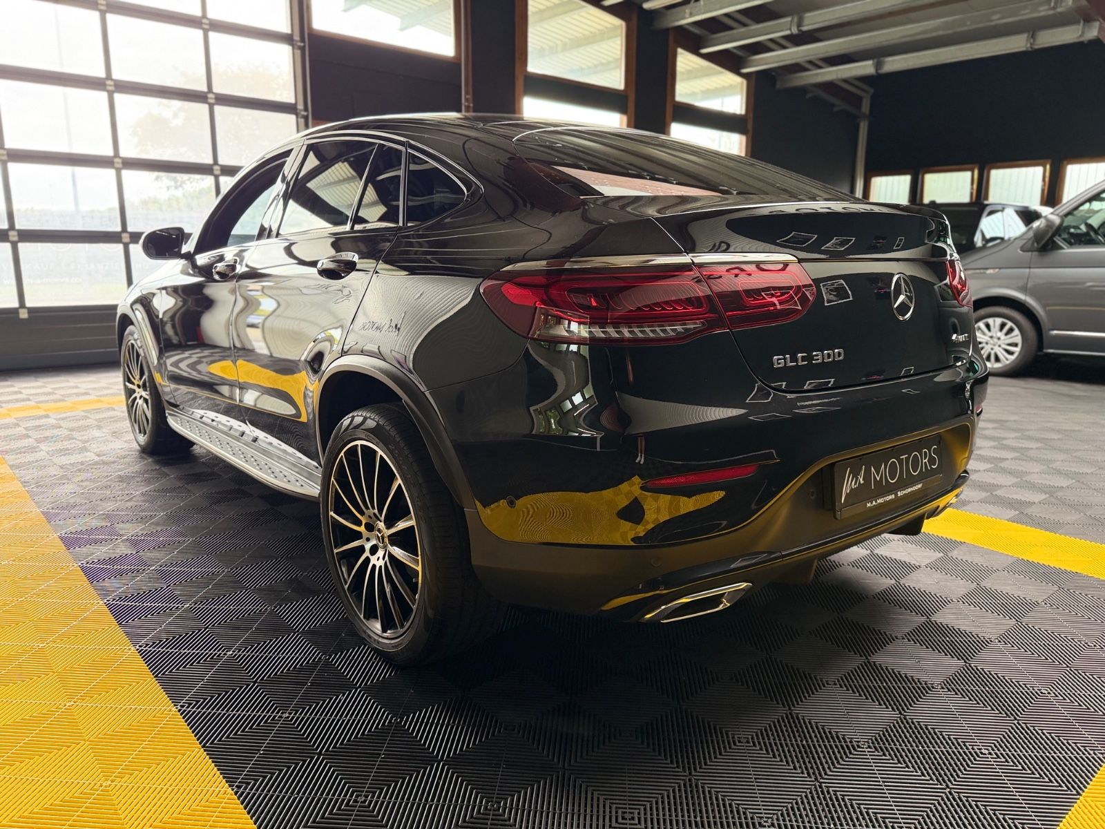 Mercedes-Benz GLC 300 COUPE 4MOT BURMESTER AMG GSD WIDESCREEN foto 16