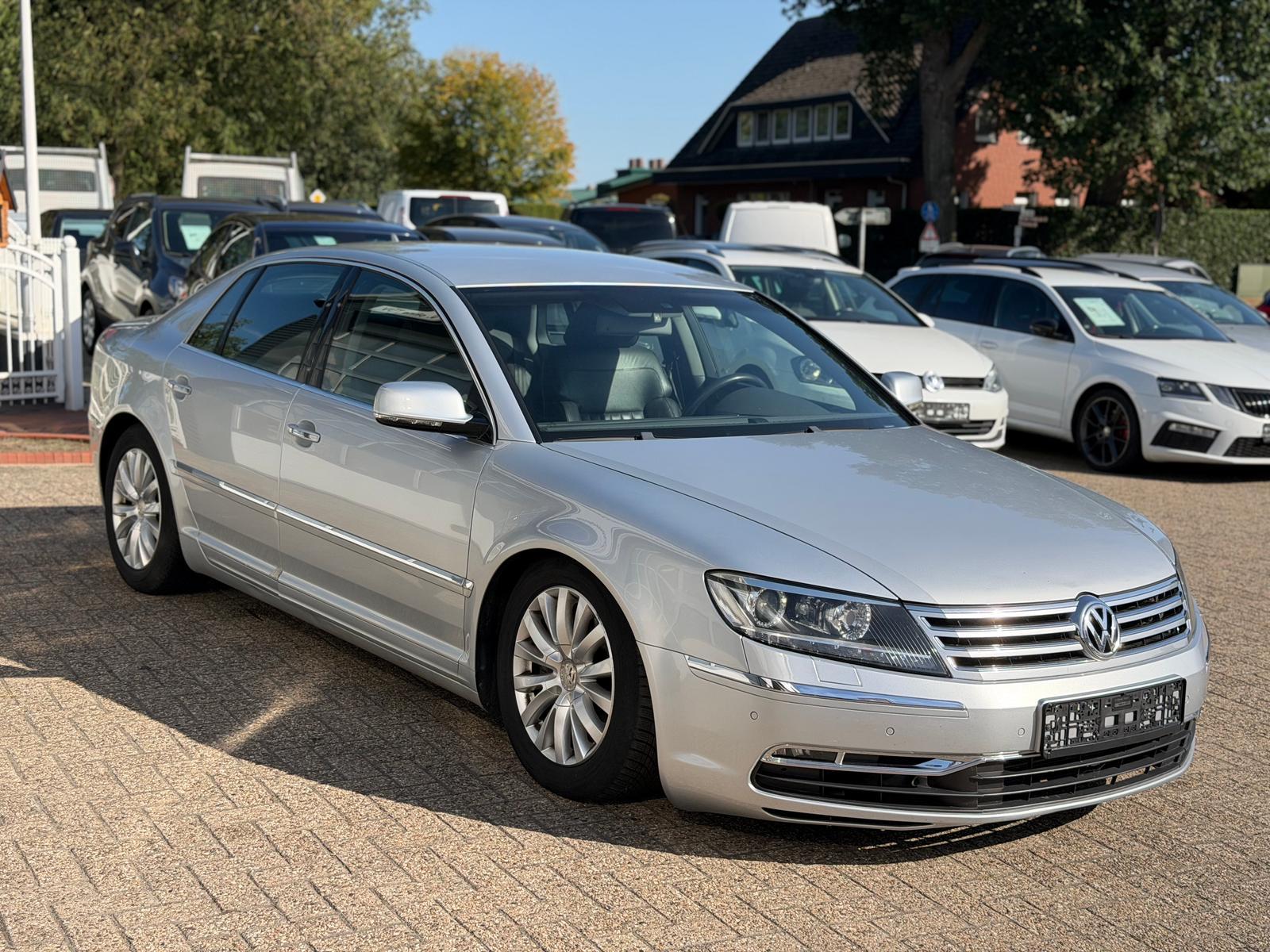 Volkswagen Phaeton 3.0 4Motion *LEDER*NAVI*AHK*
