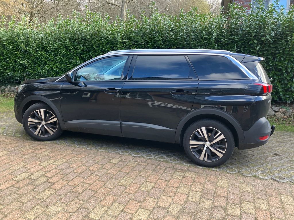 Image of Peugeot 5008