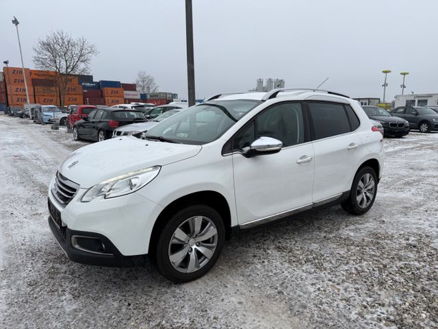 Peugeot 2008 Allure Leder Navi LED Himmel Dach LED Voll