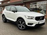 Volvo XC40 R Design 2WD/Kamera/AHK/LED/Digital/Memory - Volvo XC40: Alcantara