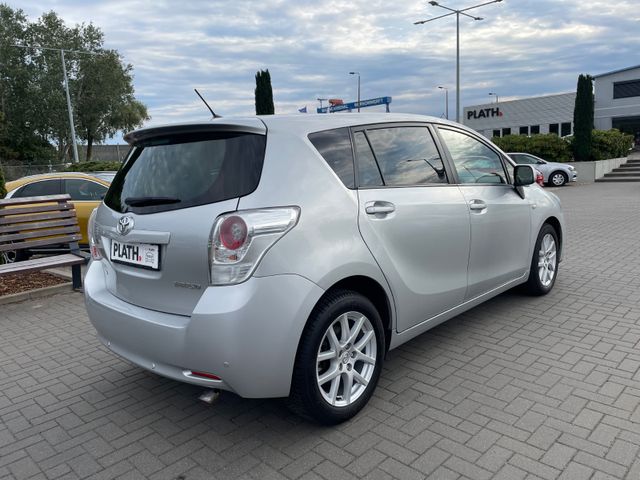 Toyota Verso  Travel