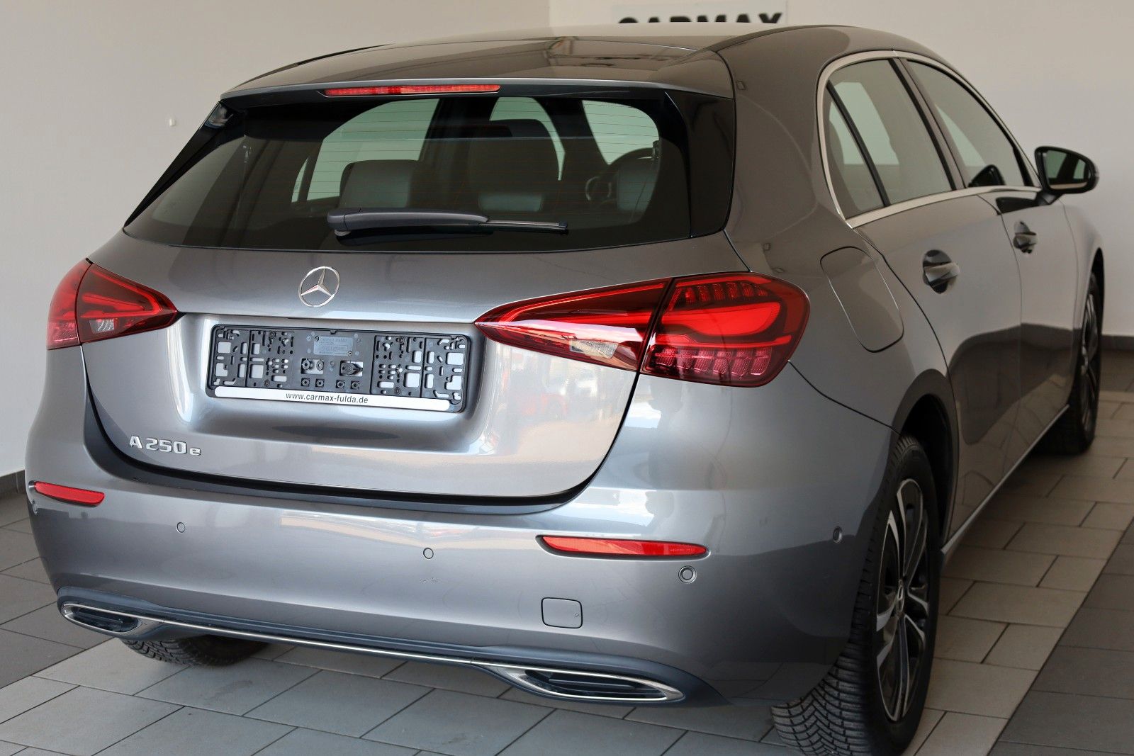 Fahrzeugabbildung Mercedes-Benz A 250 e, Progressive, Leder,Navi,LED,SH,Facelift