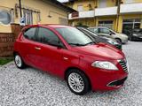 Lancia Ypsilon 1.2 69 CV 5 porte Platinum - rote Lancia Ypsilon