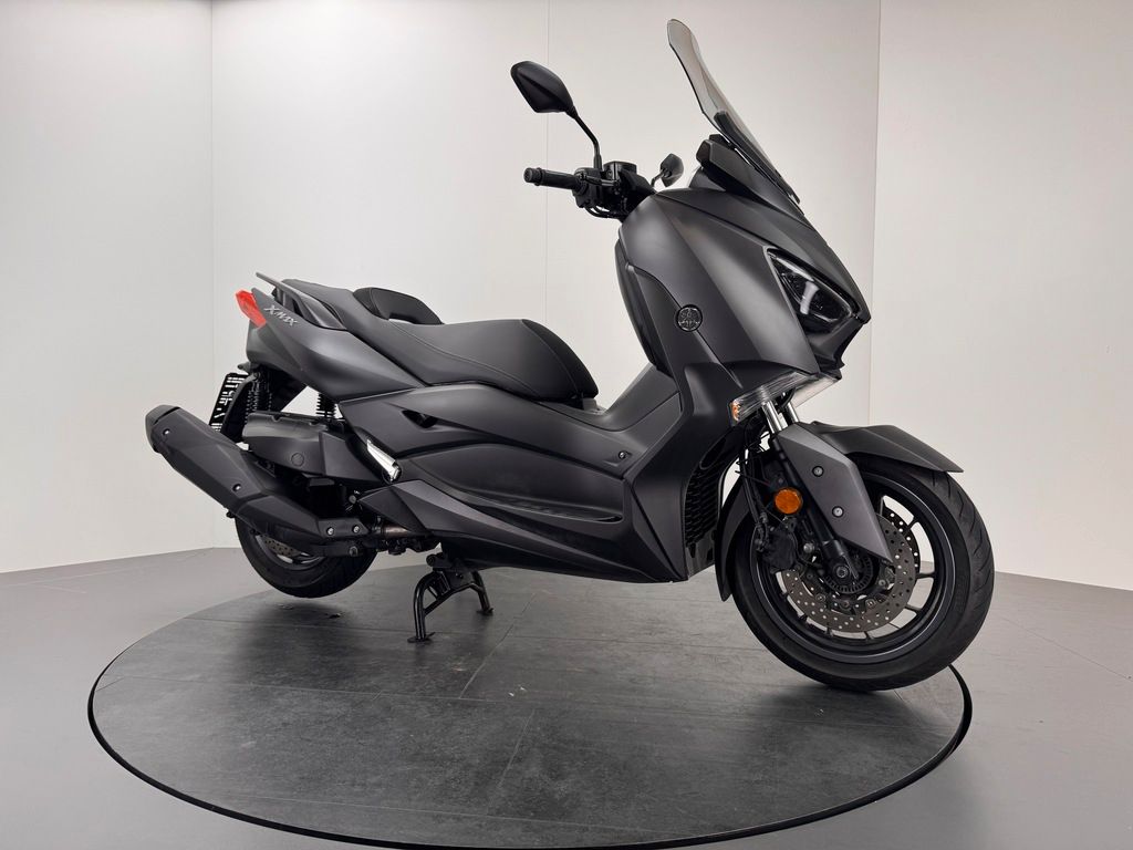 Fahrzeugabbildung Yamaha X MAX 400 *SERVICE NEU *1. HAND