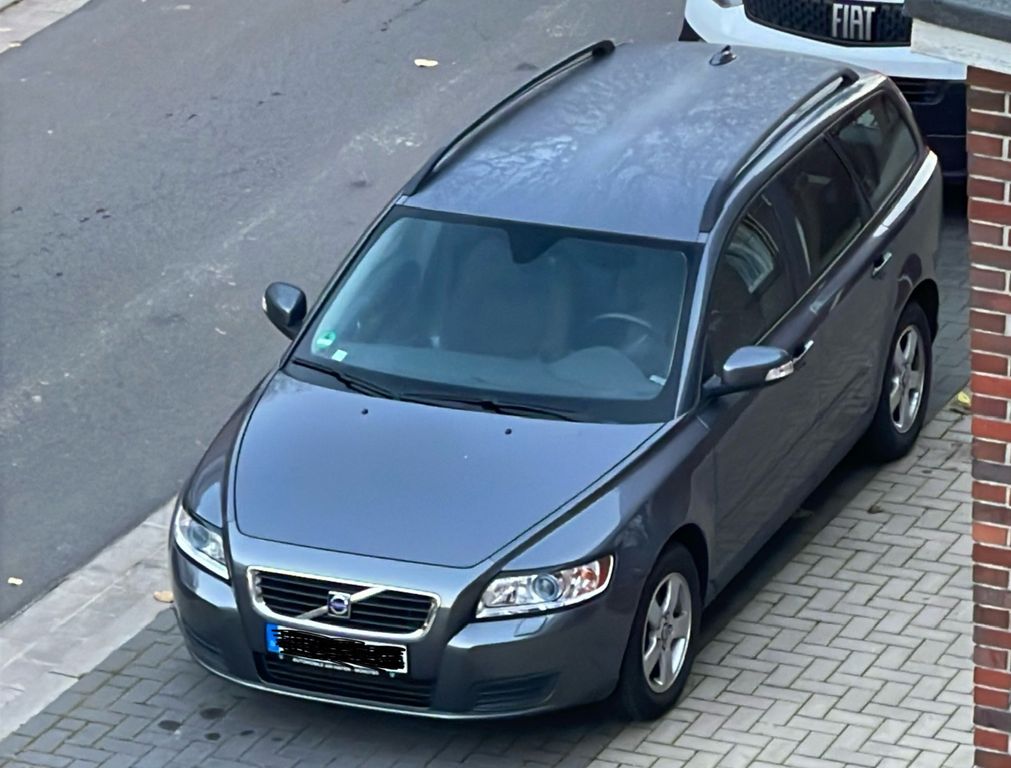Volvo V50