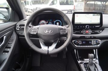 Hyundai i30 Kombi DCT-NAVI-LED-KAMERA-SHZG-ALU17-