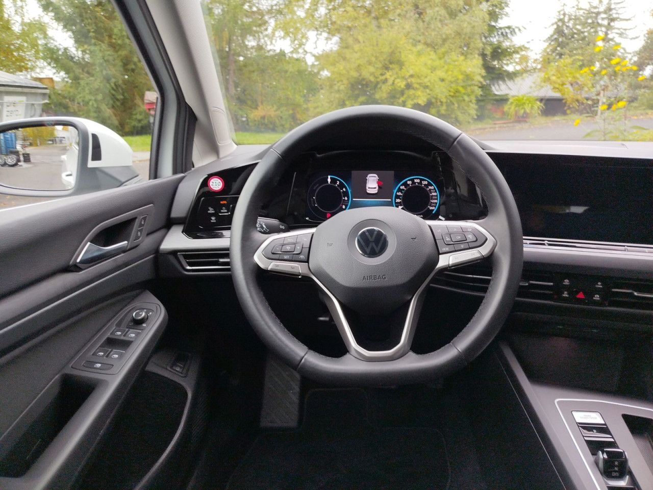 Fahrzeugabbildung Volkswagen Golf Style 1.4 TSI eHybrid 150 kw 6-Gang DSG