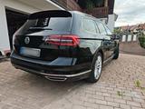 Volkswagen Passat 2.0 TDI 4Motion Highline Panoramadach AHK - Volkswagen Passat: 4.0