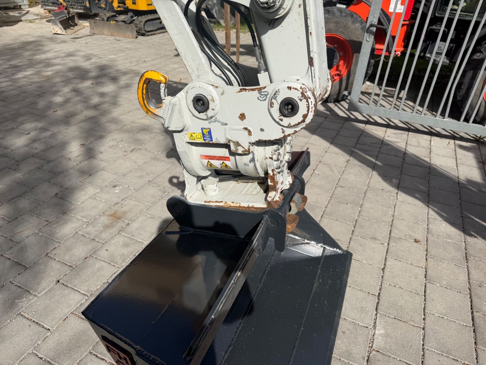 Fahrzeugabbildung Takeuchi TB250-2 V 3 - Powertilt HS 03-Taklock TOP!