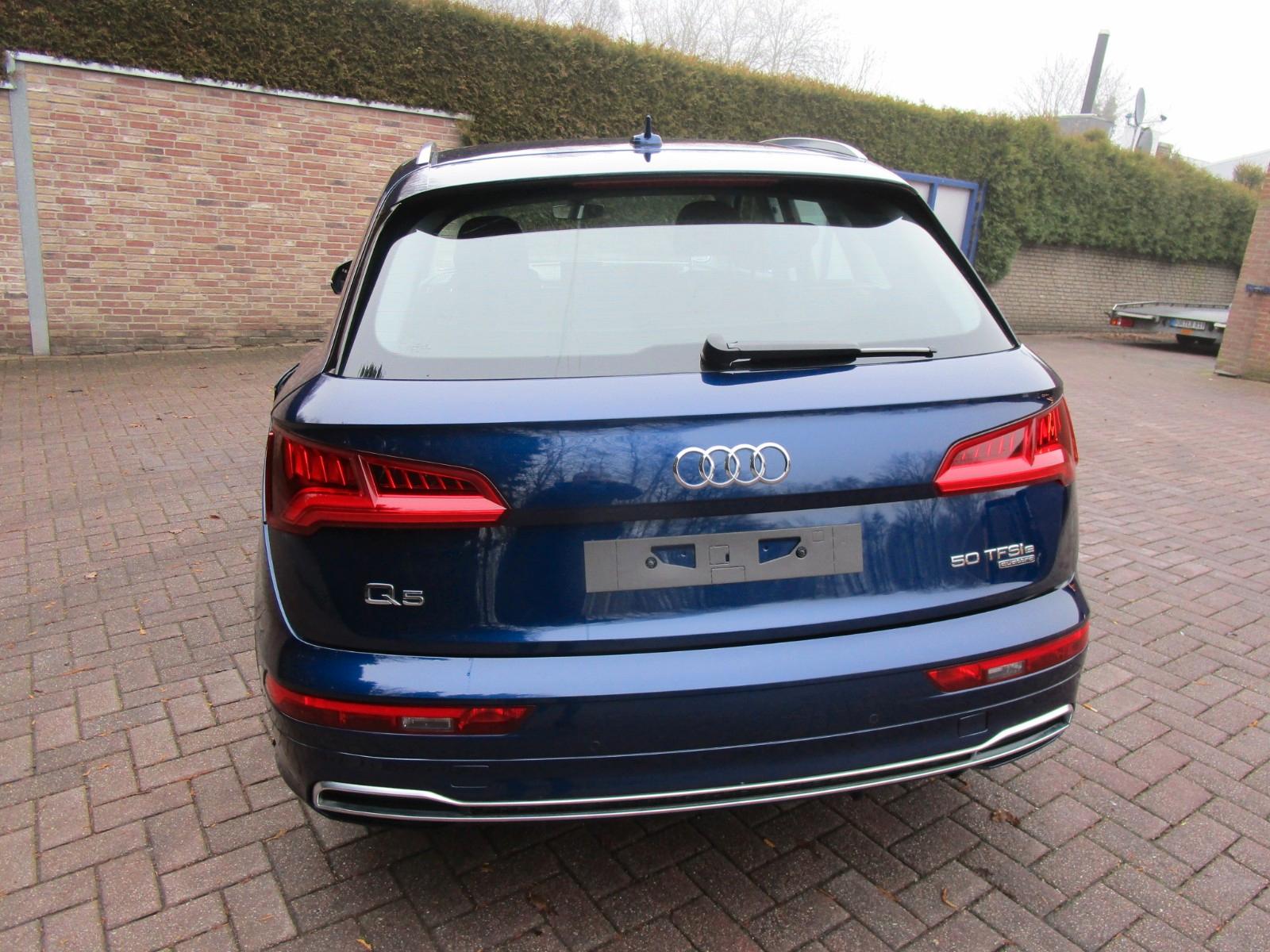 Audi Q5 50 TFSI e quattro  EZ 09-2020