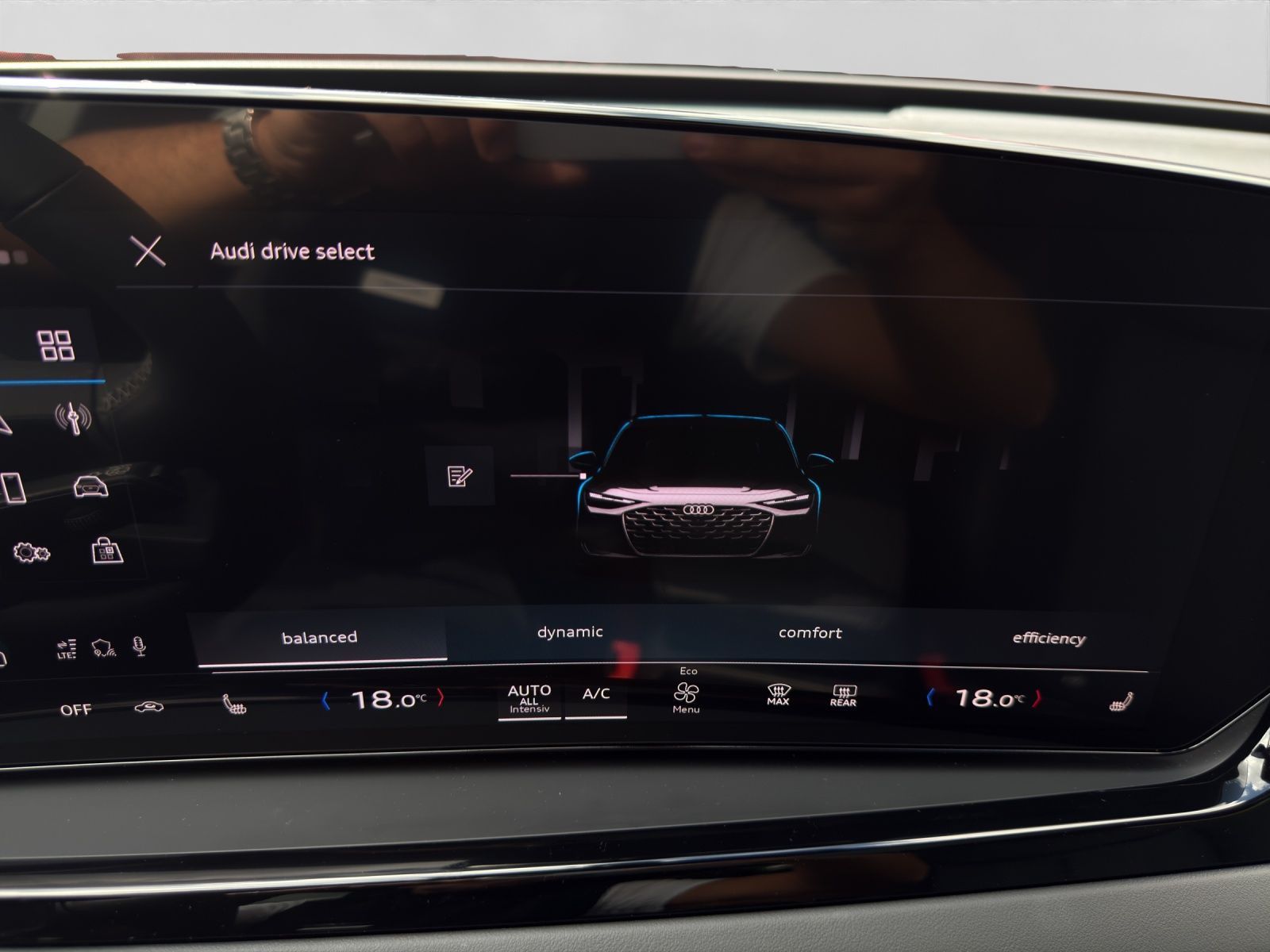 Audi A6 - Bild 14