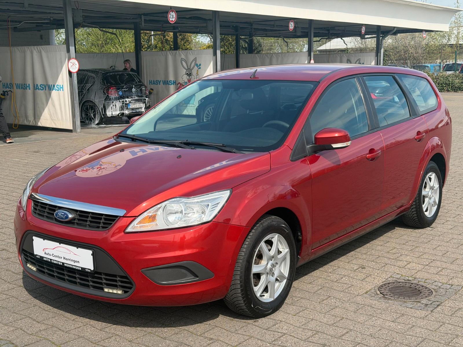 Ford Focus Turnier Style 1.6/Tüv 05.27/AHK/Allwetter