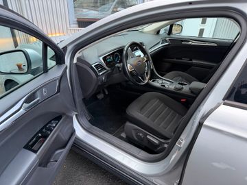 Ford Mondeo - 7