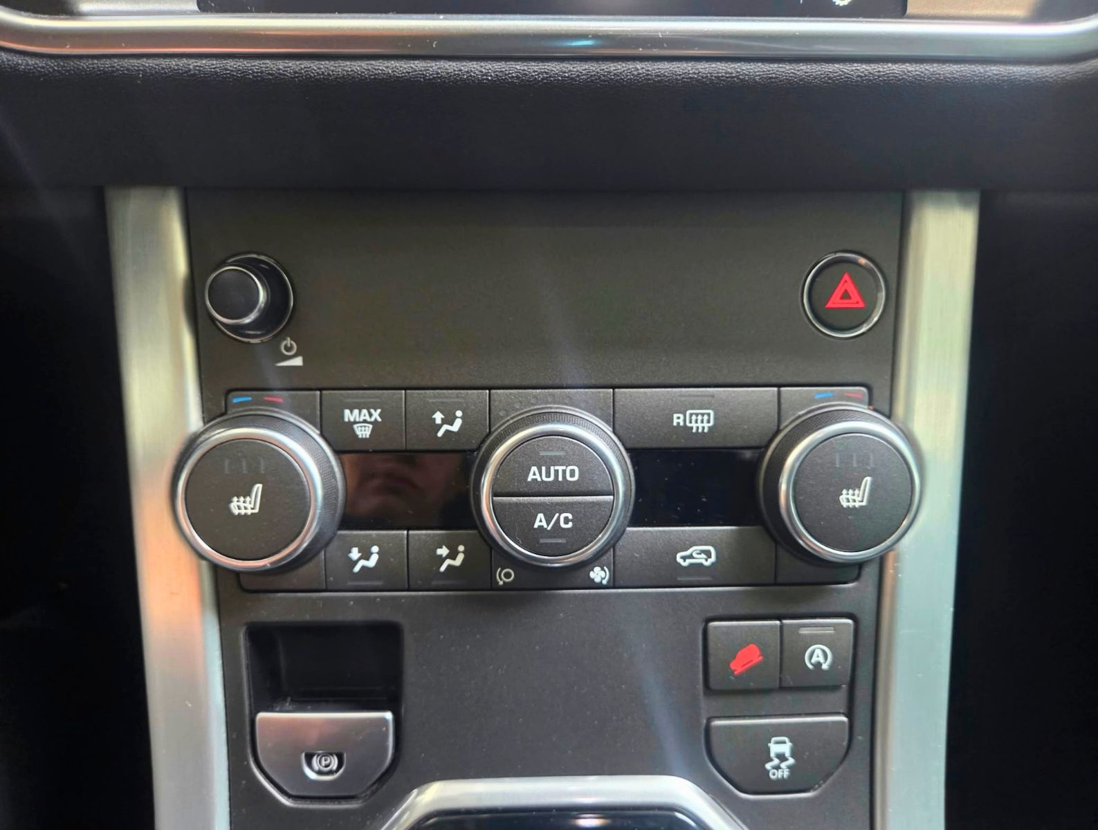LAND ROVER Range Rover Evoque — zdjęcie 22