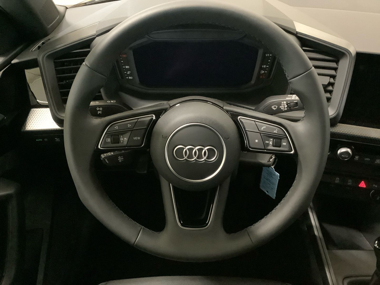 A1 Sportback 25 TFSI 70(95) kW(PS) Schaltgetrieb
