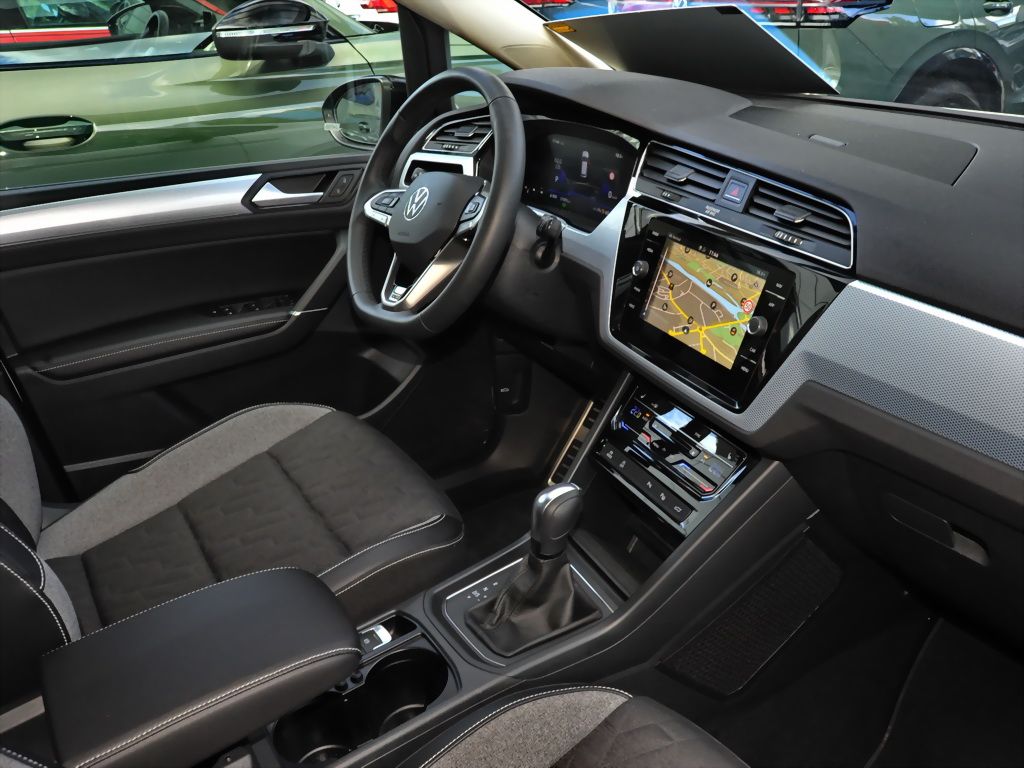 Volkswagen Touran 2.0 TDI GOAL Nav IQ.Light AHK 7-Sitzer foto 4