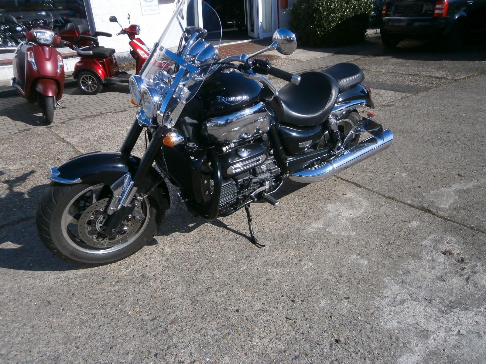 Triumph Rocket III Top gepflegt,wenig km,2Hd.