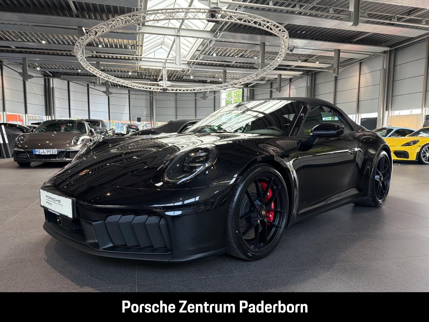 Porsche 992 911 Carrera GTS Cabrio Surround View BOSE