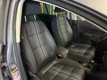 Volkswagen Golf - 12