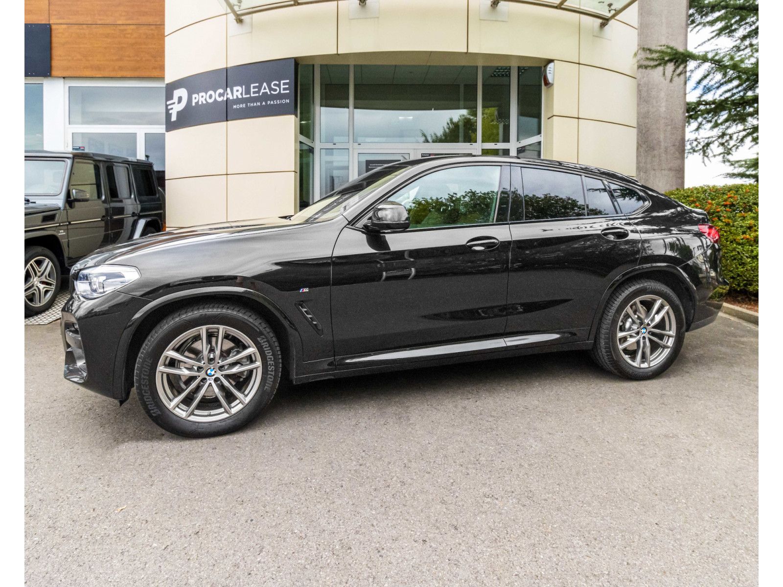 BMW X4 xDrive 20d/ 4WD /M PAKET/NAVI /LED/19/360°/KE
