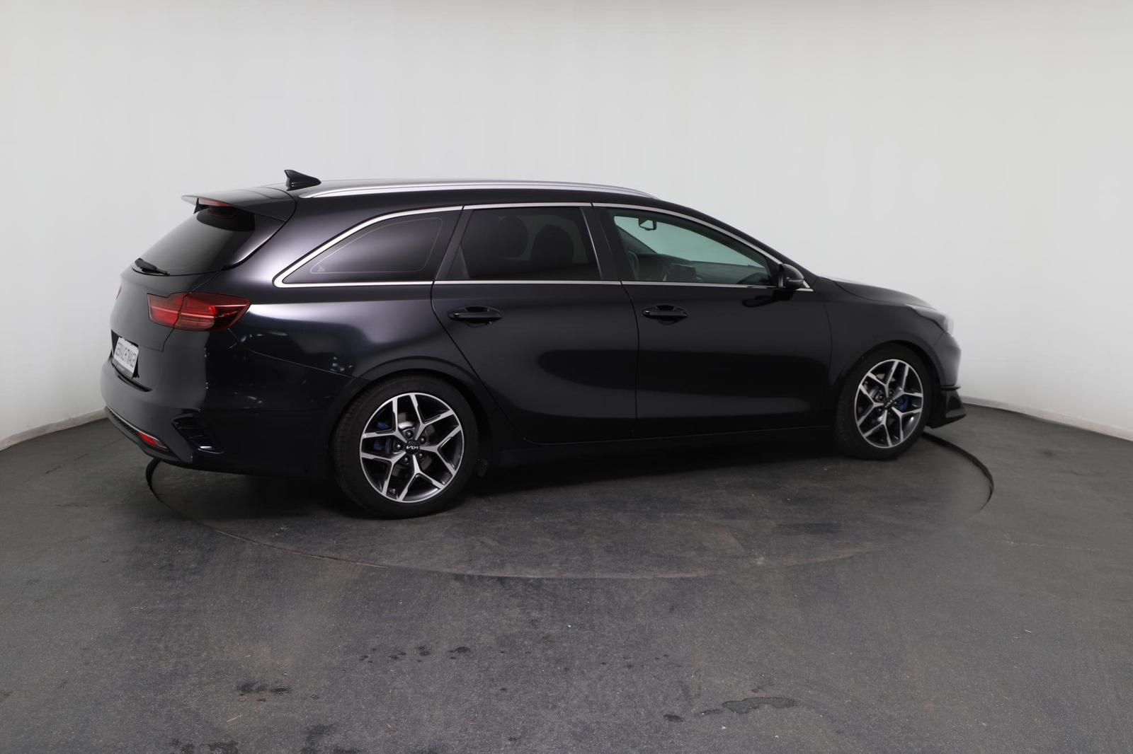 Kia Ceed SW 1.5 T-GDI Spirit *ACC*LED*SHZ*PDC*Kamera
