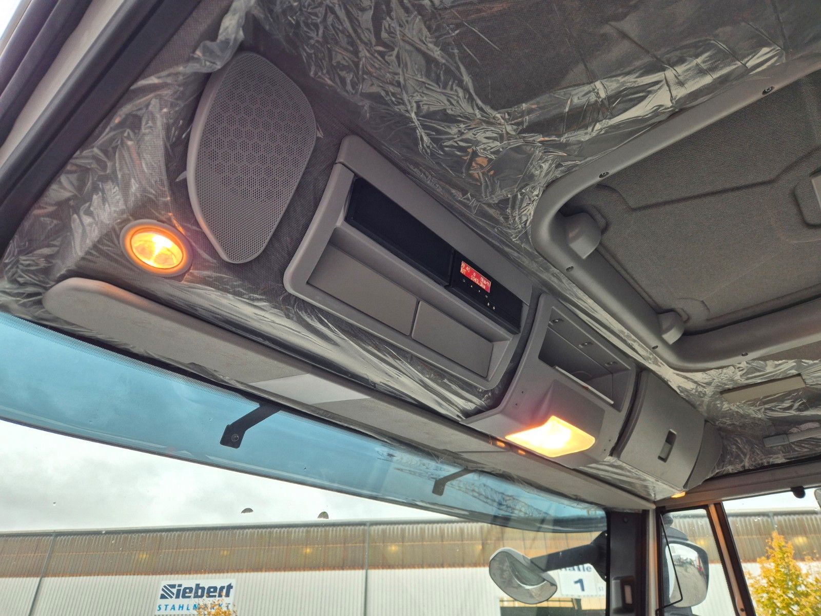 Fahrzeugabbildung Iveco Eurocargo ML75E21/P LBW 3 Sitze Klima