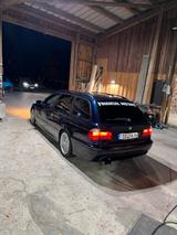 BMW e39 523i Touring (Restauriert) M Paket - BMW 523 aus 1999